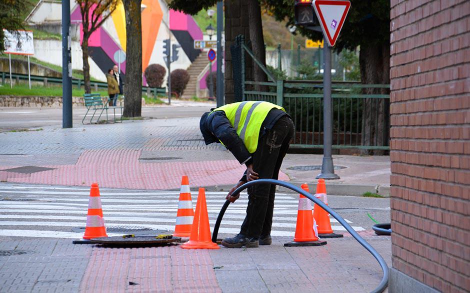 comment déboucher une douche Fourqueux