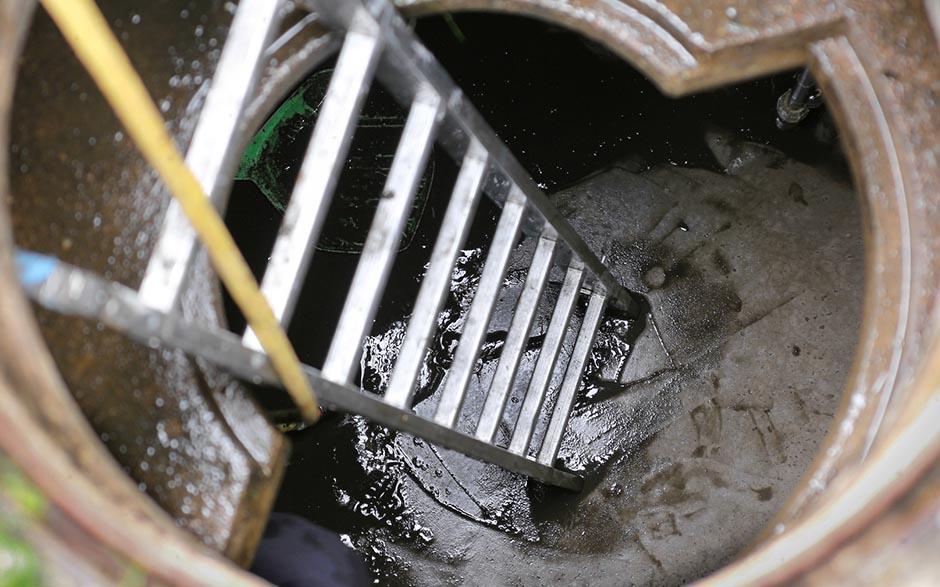 comment déboucher canalisation wc Corbeil-Essonnes
